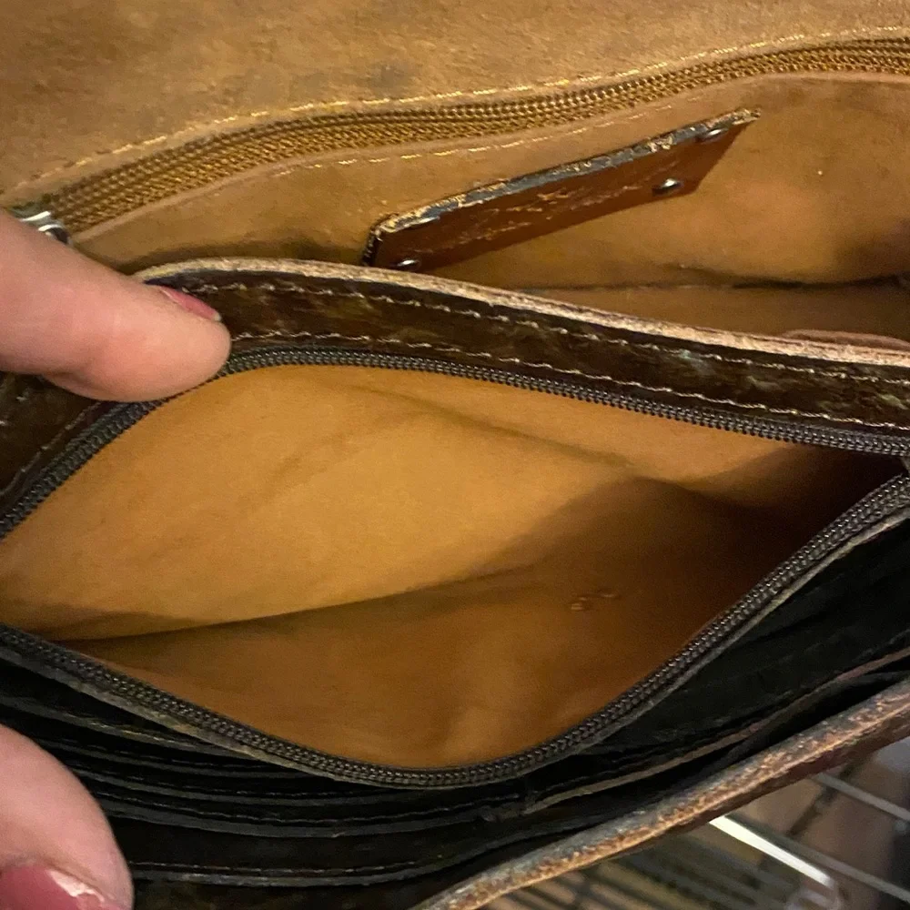 stylish crossbody